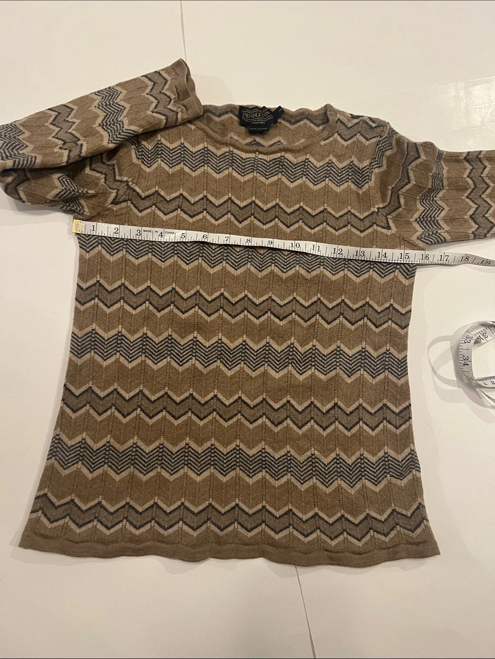 Pendleton Merino Wool Chevron Sweater Beige Taupe Gray Zig Zag M - FITS LIKE XS